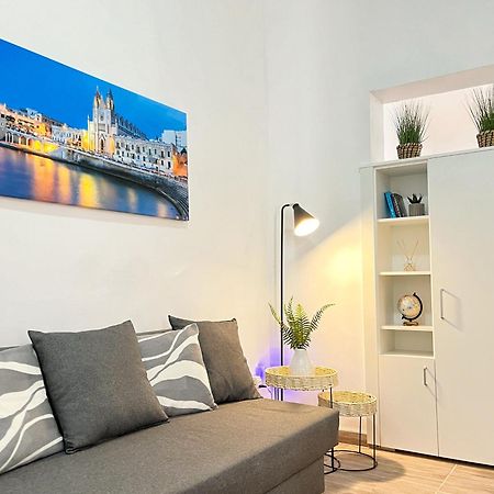 Maria & Matthias - Apartments In Central Of Floriana Εξωτερικό φωτογραφία
