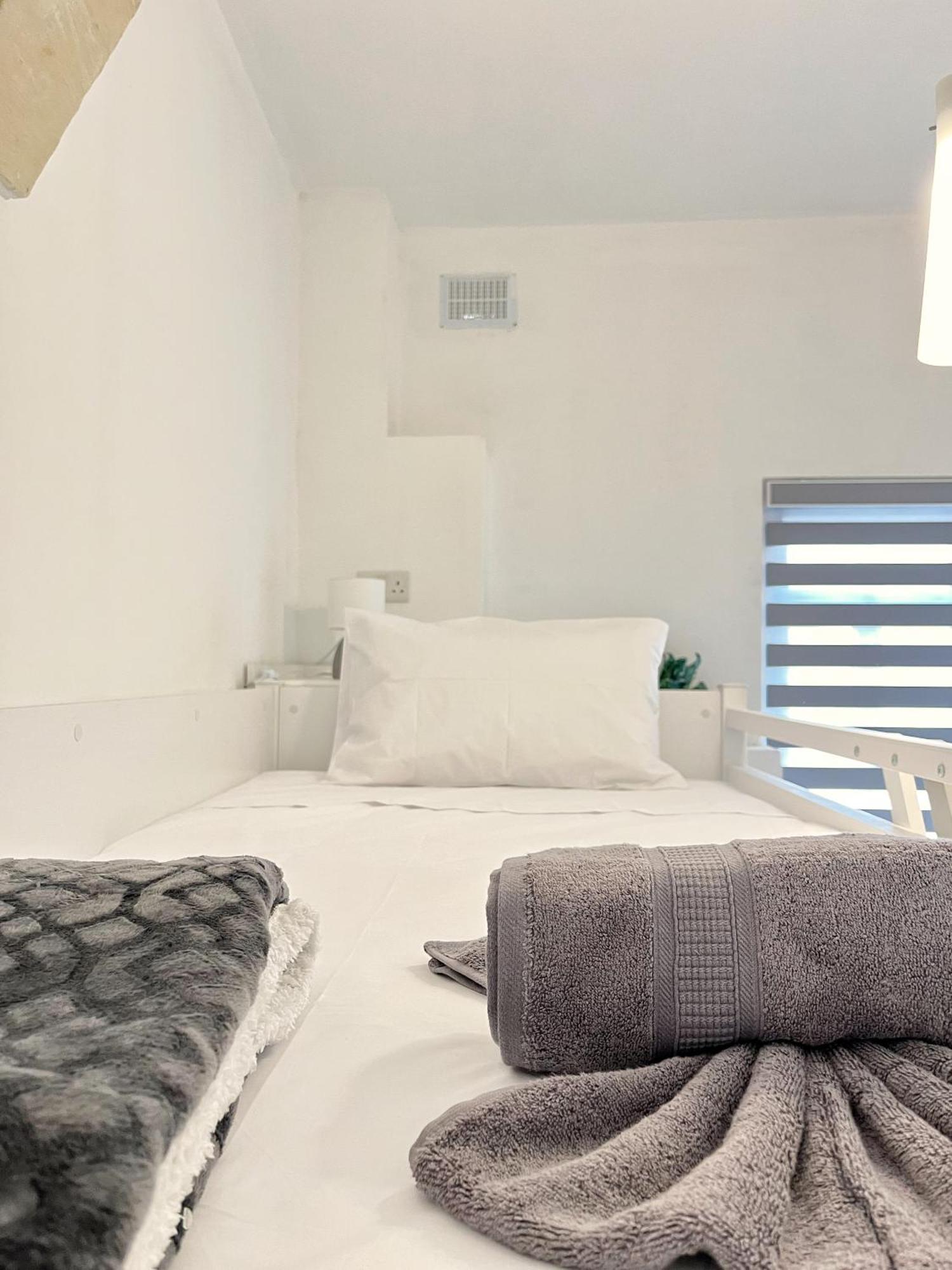 Maria & Matthias - Apartments In Central Of Floriana Εξωτερικό φωτογραφία