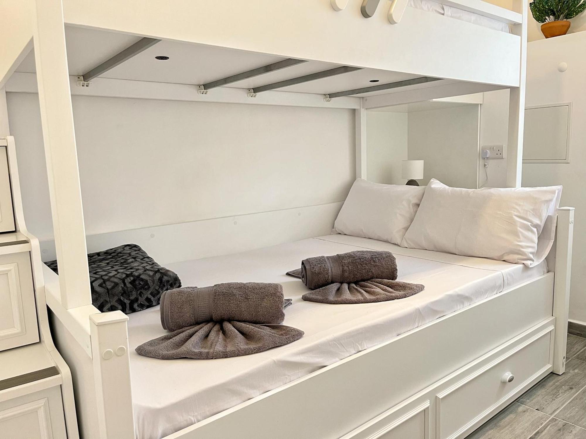 Maria & Matthias - Apartments In Central Of Floriana Εξωτερικό φωτογραφία