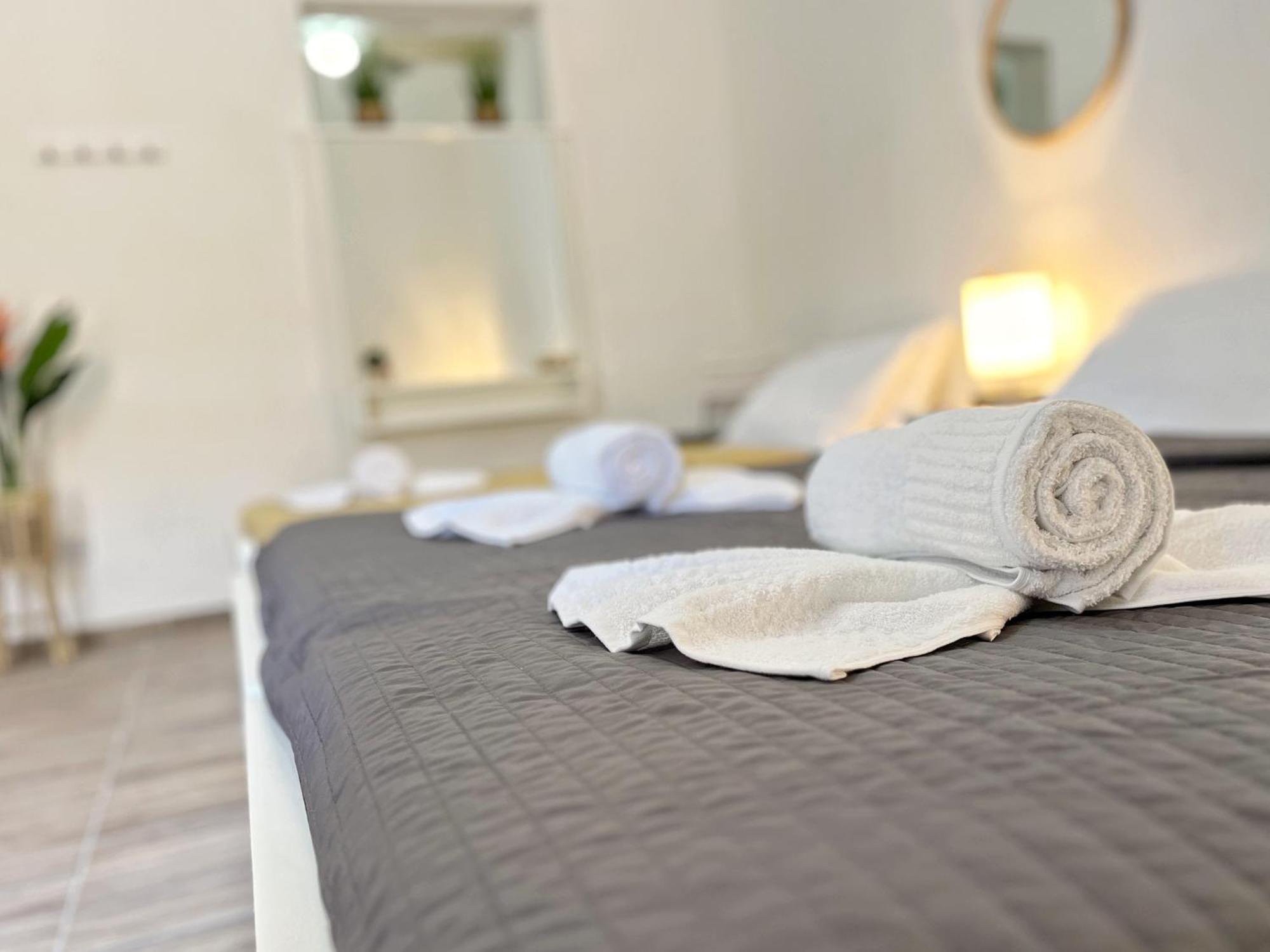 Maria & Matthias - Apartments In Central Of Floriana Εξωτερικό φωτογραφία