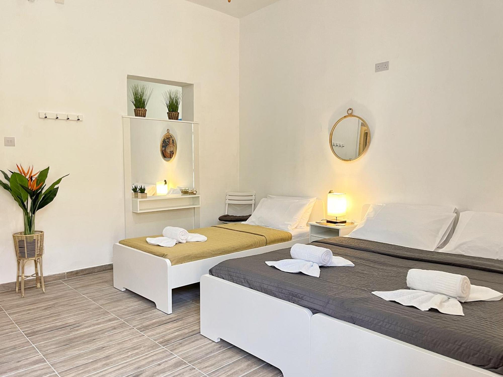 Maria & Matthias - Apartments In Central Of Floriana Εξωτερικό φωτογραφία