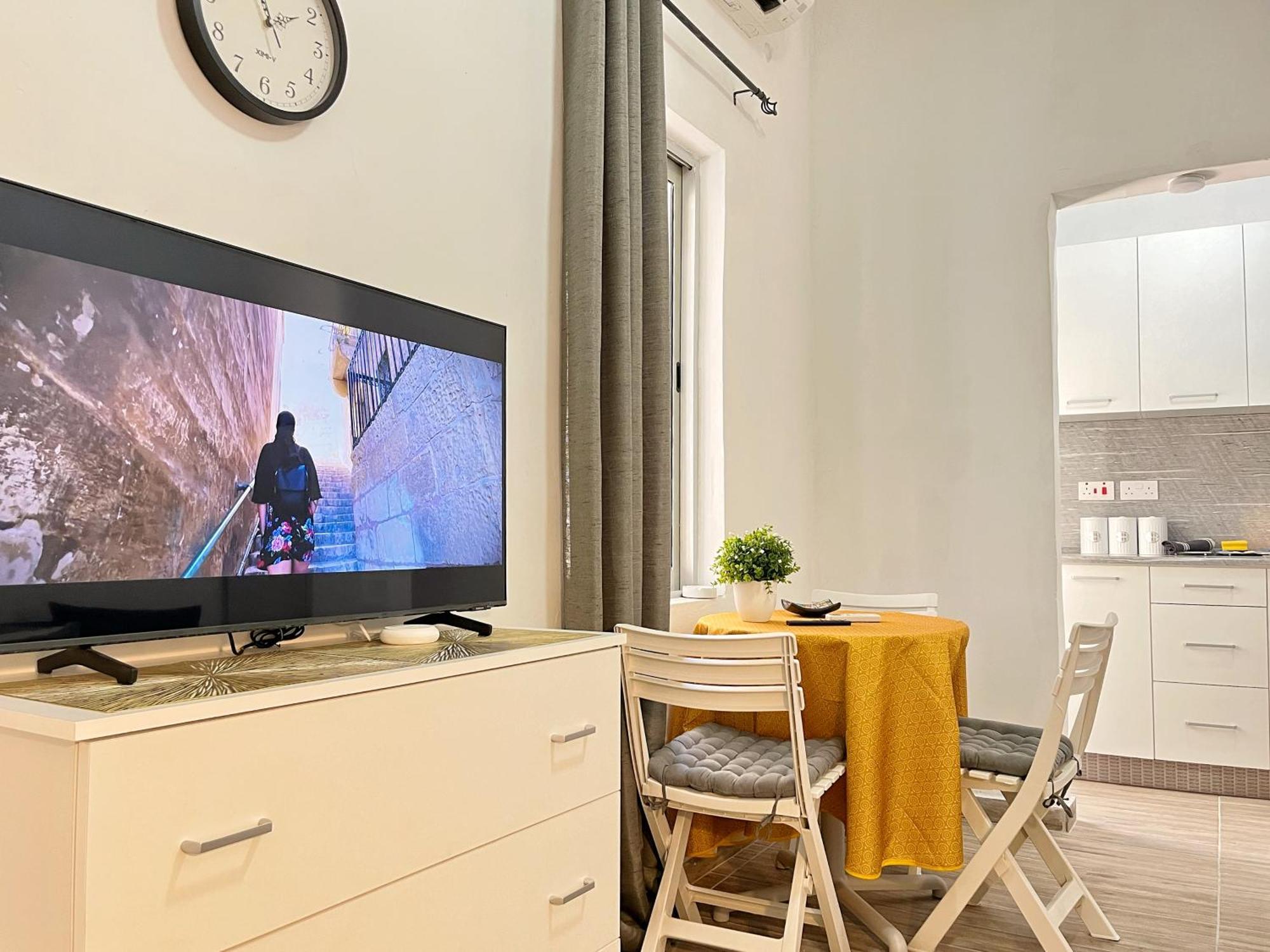 Maria & Matthias - Apartments In Central Of Floriana Εξωτερικό φωτογραφία